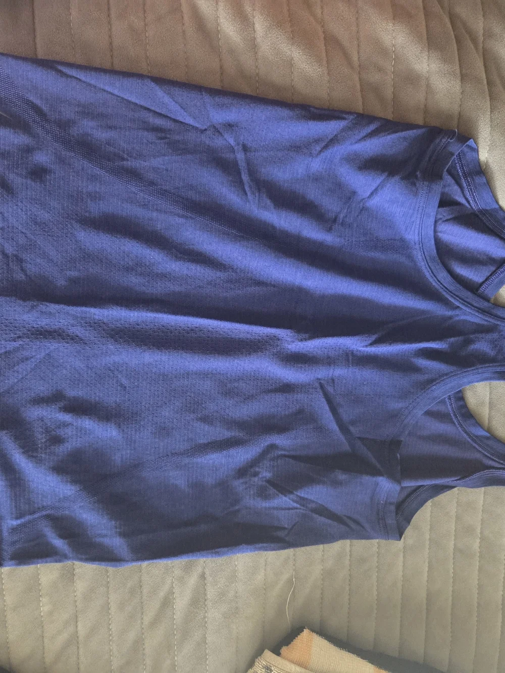 Lululemon Swiftly Tec Tops